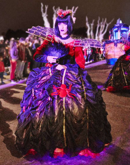 Halloween Parade : passez les monstres en revue ! Halloween Parade : passez les monstres en revue !